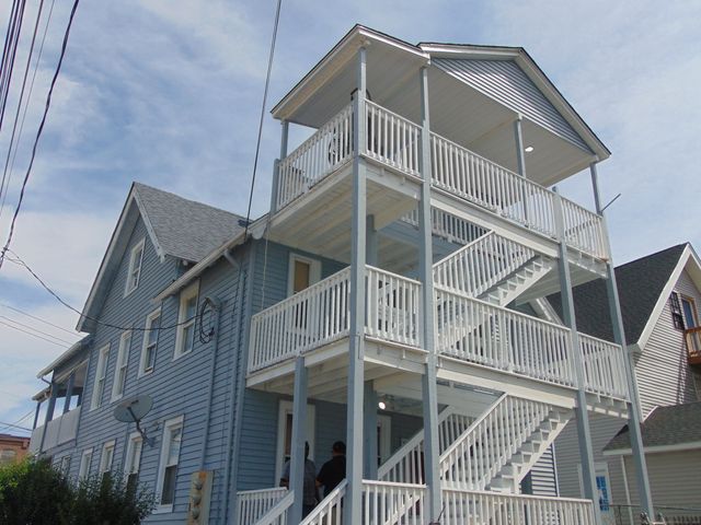 69 West Liberty Street, Waterbury, CT 06706