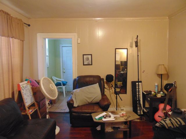 69 West Liberty Street, Waterbury, CT 06706