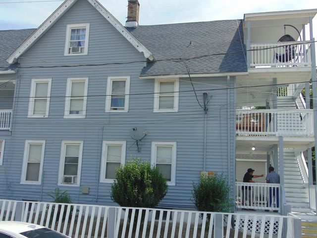 69 West Liberty Street, Waterbury, CT 06706
