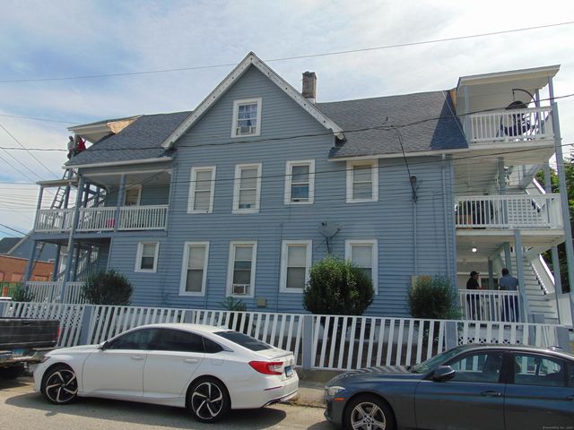 69 West Liberty Street, Waterbury, CT 06706