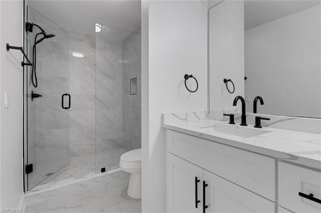 20170 Estero Gardens CIR 107, Estero, FL 33928