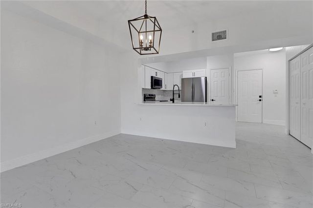 20170 Estero Gardens CIR 107, Estero, FL 33928