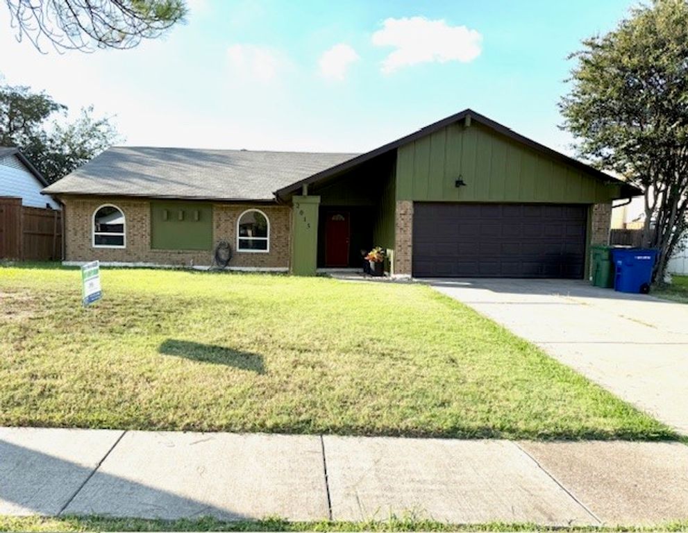 2015 Shenandoah Drive, Carrollton, TX 75007