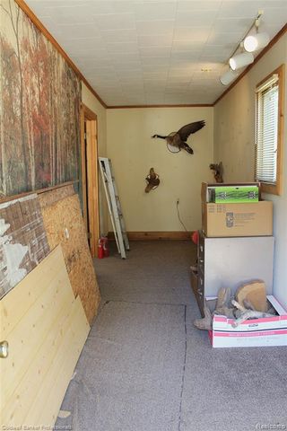 10593 9 Mile Road, Whitmore Lake, MI 48189