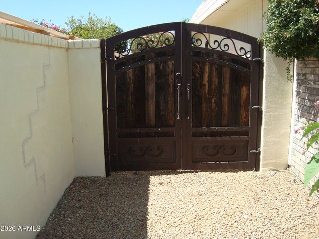 13607 W PYRACANTHA Drive, Sun City West, AZ 85375