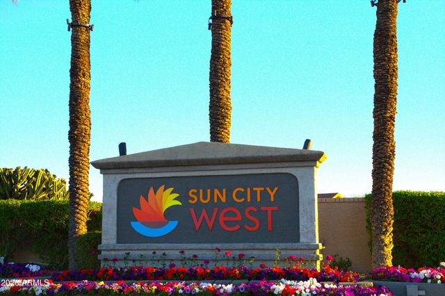 13607 W PYRACANTHA Drive, Sun City West, AZ 85375