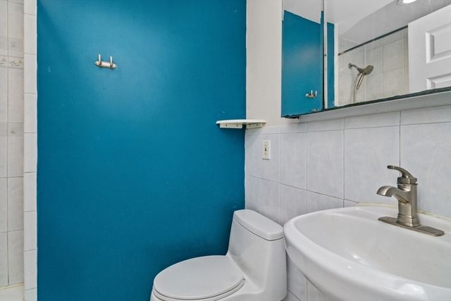 41 Whittemore Road 1, Newton, MA 02458