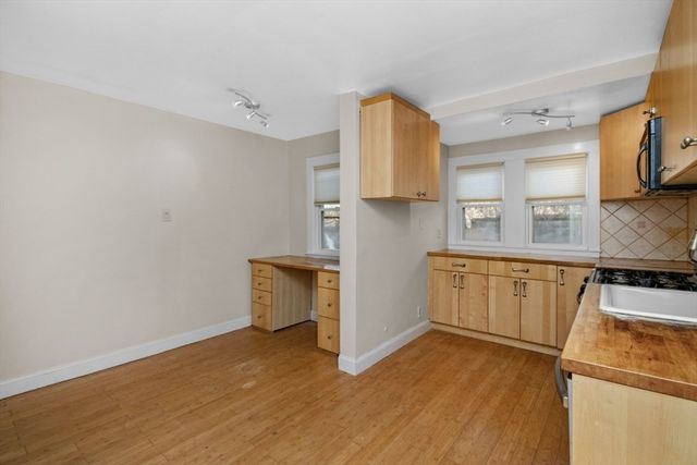 41 Whittemore Road 1, Newton, MA 02458