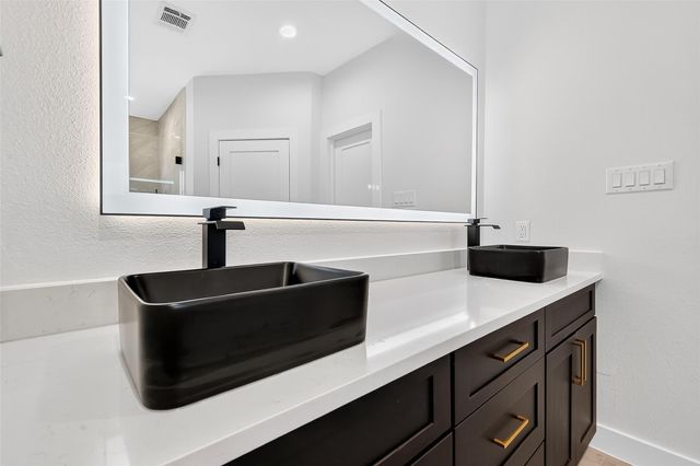 12315 New Jordan Lane, Cypress, TX 77429