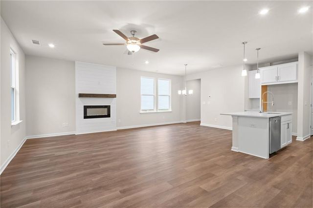 706 Smokey Quartz Way, Kennesaw, GA 30144