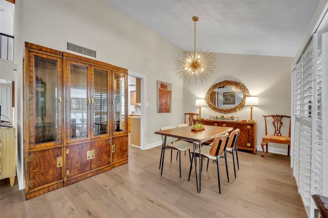 104 OAKS COURT, Sanford, FL 32771