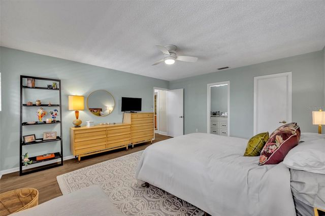 104 OAKS COURT, Sanford, FL 32771