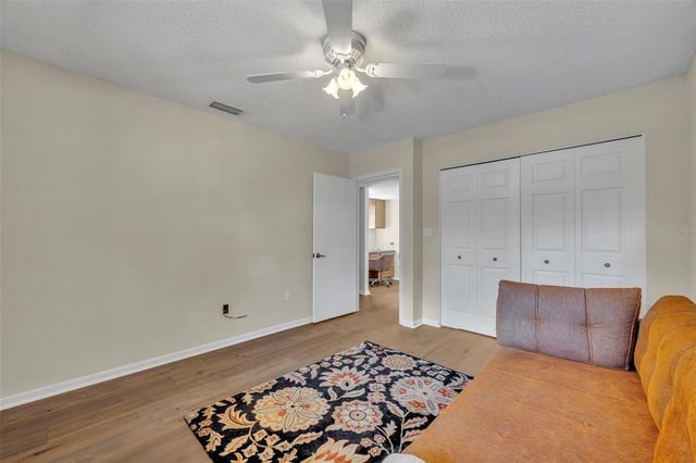 104 OAKS COURT, Sanford, FL 32771