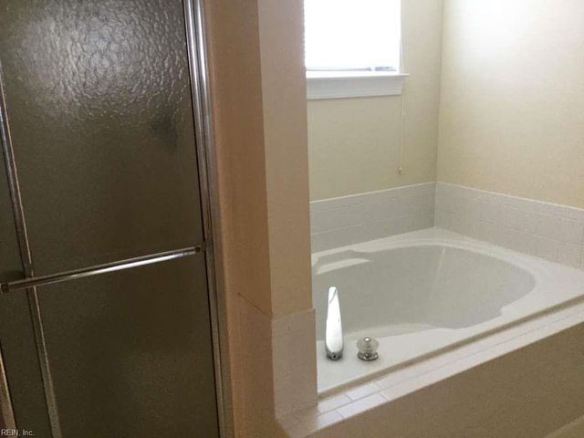 2211 Venice CT, Virginia Beach, VA 23456