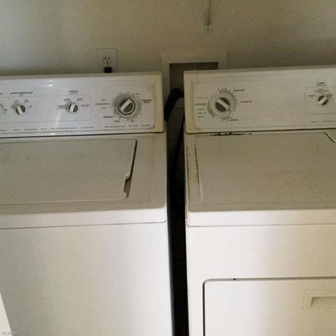 2211 Venice CT, Virginia Beach, VA 23456