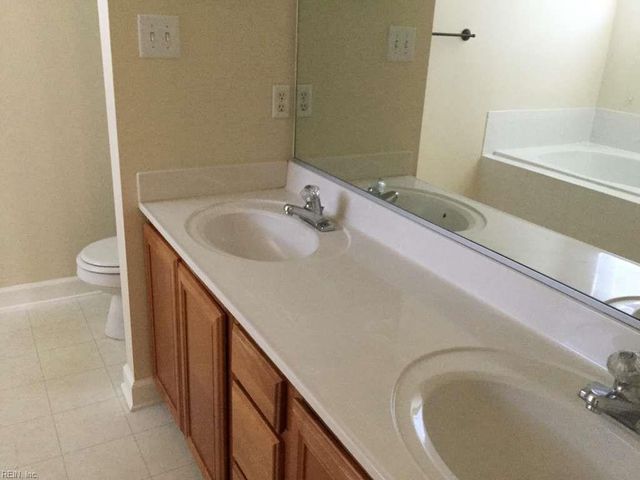 2211 Venice CT, Virginia Beach, VA 23456