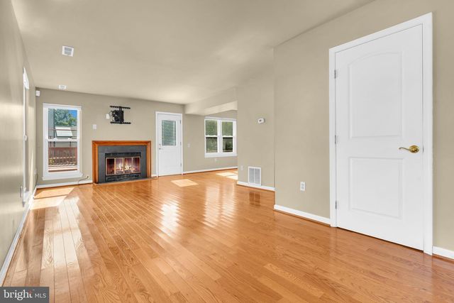 5053 BIGEYE CT, Waldorf, MD 20603