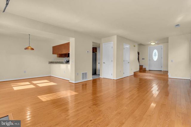 5053 BIGEYE CT, Waldorf, MD 20603