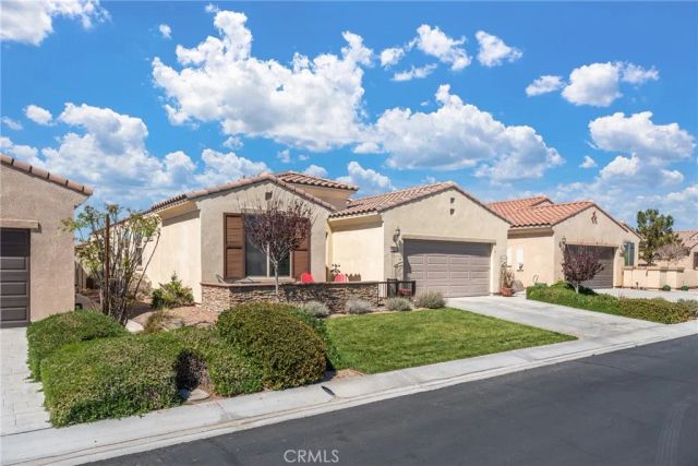19120 Tiempo, Apple Valley, CA 92308