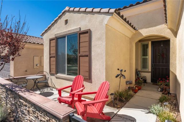 19120 Tiempo, Apple Valley, CA 92308