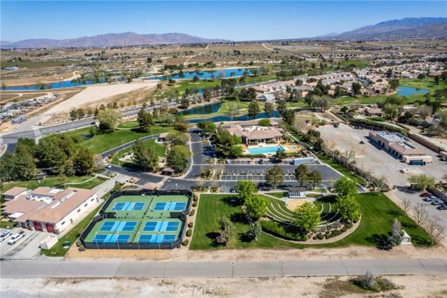 19120 Tiempo, Apple Valley, CA 92308