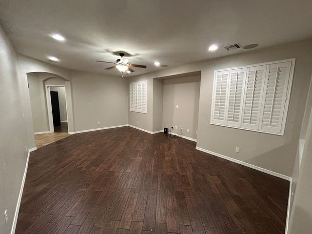 5411 W Rowel Road, Phoenix, AZ 85083