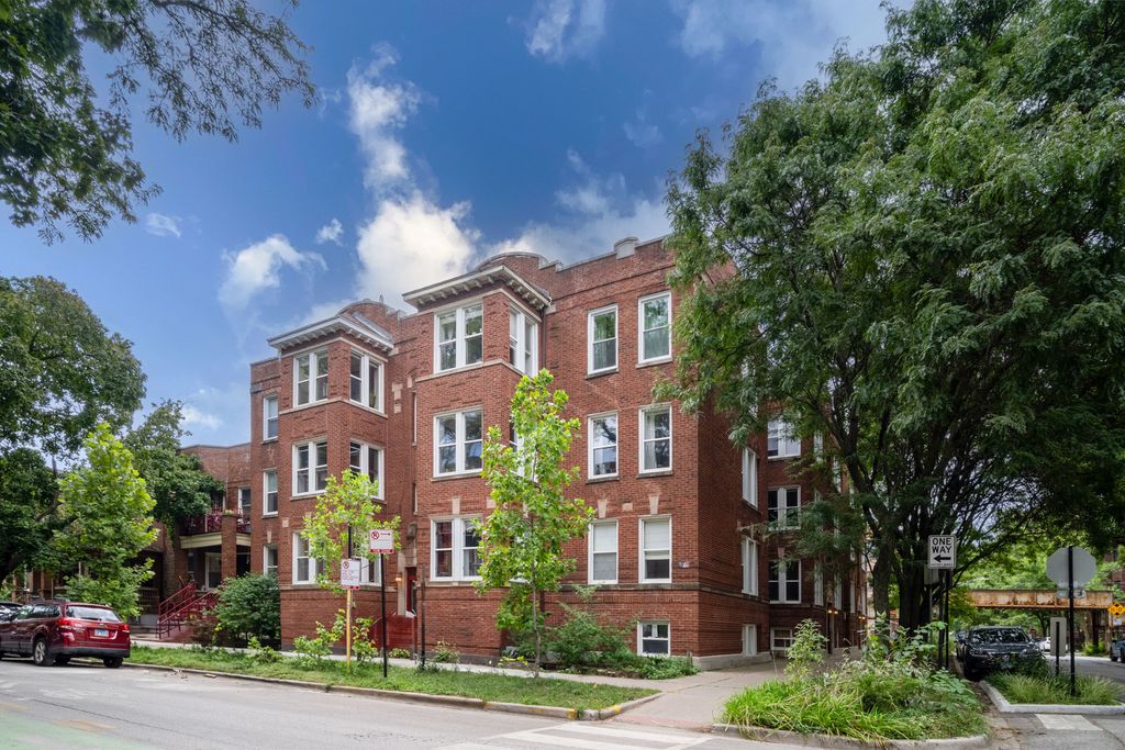 2455 W Leland Avenue 1, Chicago, IL 60625