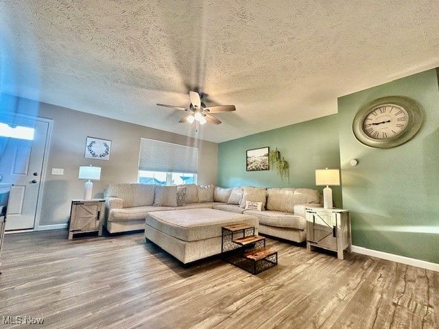 1252 Gabrielle Circle NW, Massillon, OH 44647