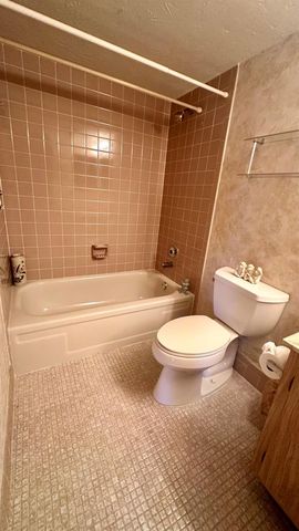 6585 Kensington Lane Apt 207, Delray Beach, FL 33446