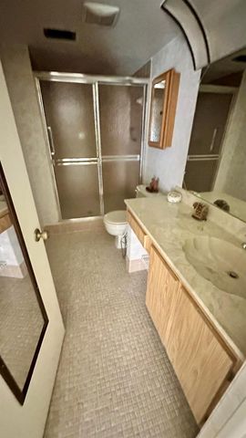 6585 Kensington Lane Apt 207, Delray Beach, FL 33446