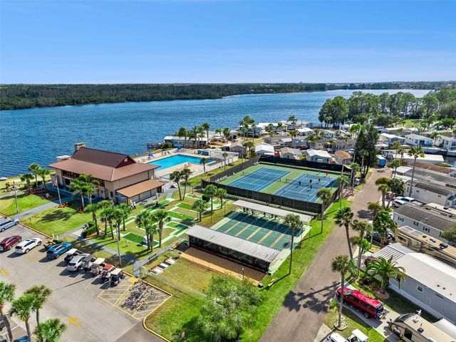 9000 US HIGHWAY 192 282, Clermont, FL 34714