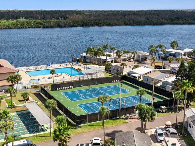 9000 US HIGHWAY 192 282, Clermont, FL 34714