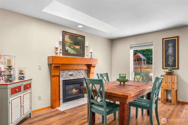 2315 20th Avenue NE, Olympia, WA 98506