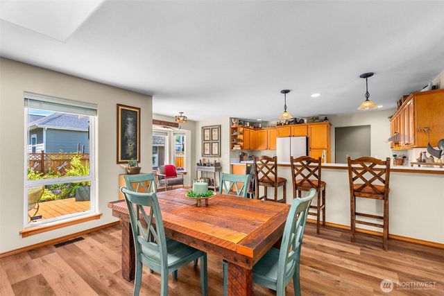 2315 20th Avenue NE, Olympia, WA 98506