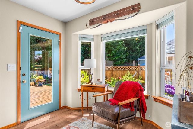 2315 20th Avenue NE, Olympia, WA 98506