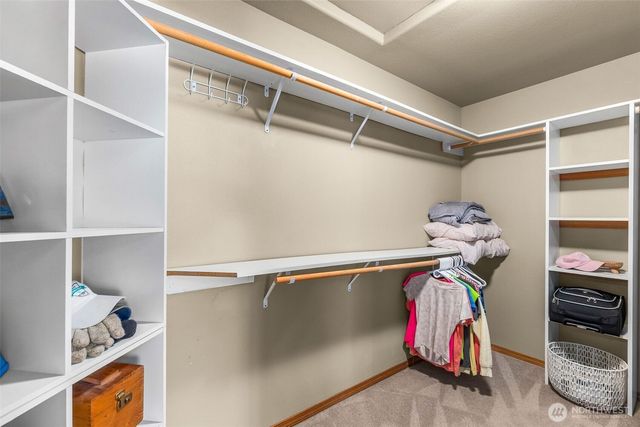 2315 20th Avenue NE, Olympia, WA 98506