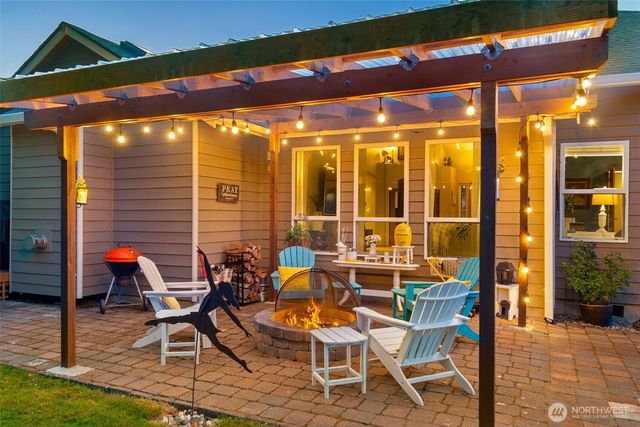 2315 20th Avenue NE, Olympia, WA 98506