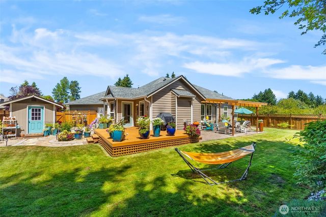 2315 20th Avenue NE, Olympia, WA 98506
