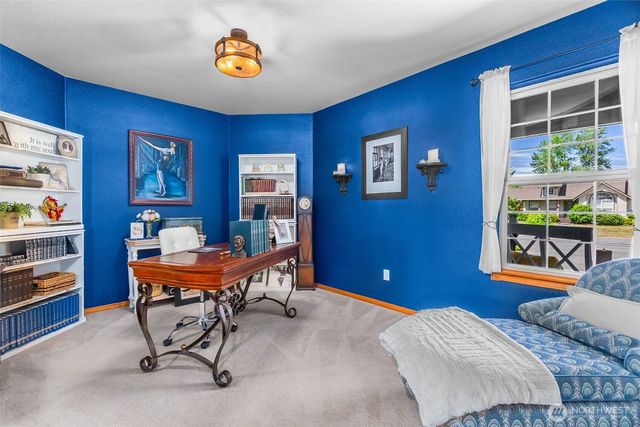 2315 20th Avenue NE, Olympia, WA 98506