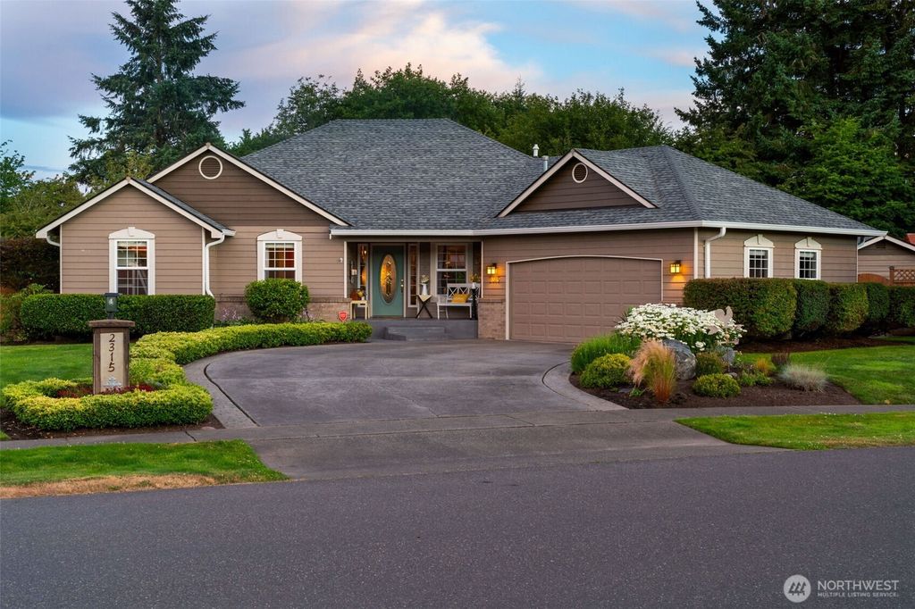 2315 20th Avenue NE, Olympia, WA 98506