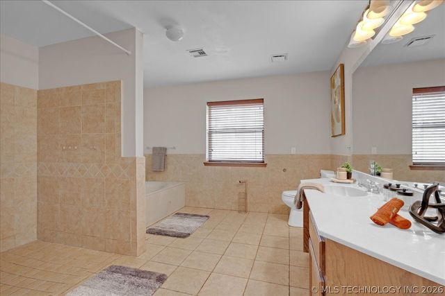 23388 S 4120 Road, Claremore, OK 74019