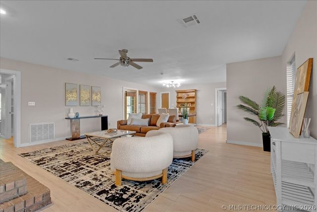 23388 S 4120 Road, Claremore, OK 74019