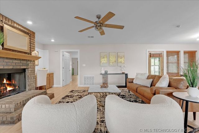 23388 S 4120 Road, Claremore, OK 74019