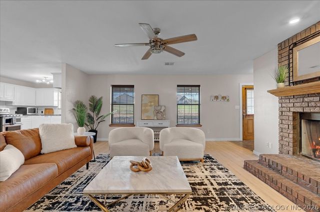 23388 S 4120 Road, Claremore, OK 74019