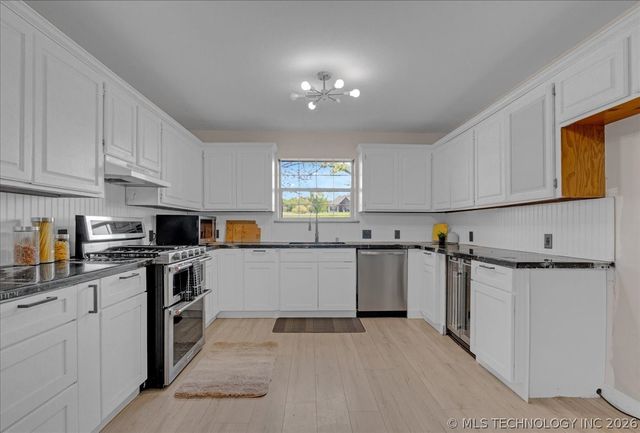 23388 S 4120 Road, Claremore, OK 74019