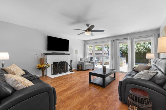 3294 Lindenoaks Drive, San Jose, CA 95117