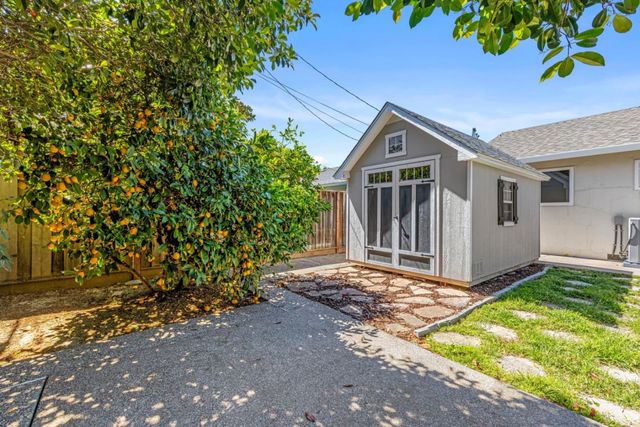 3294 Lindenoaks Drive, San Jose, CA 95117