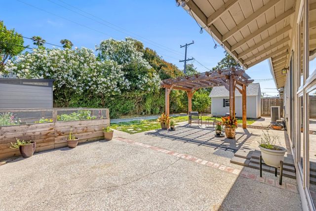 3294 Lindenoaks Drive, San Jose, CA 95117