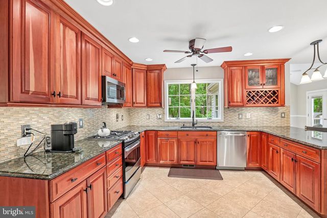 6621 BELLE CHASE CT, Gaithersburg, MD 20882