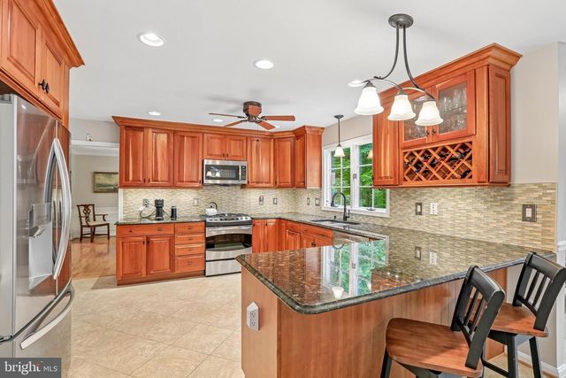 6621 BELLE CHASE CT, Gaithersburg, MD 20882